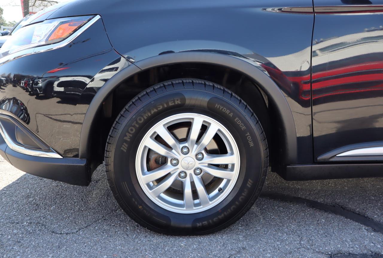 2020 Mitsubishi Outlander ES 4dr S-AWC Photo