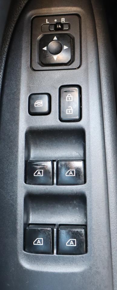 2020 Mitsubishi Outlander ES 4dr S-AWC Photo