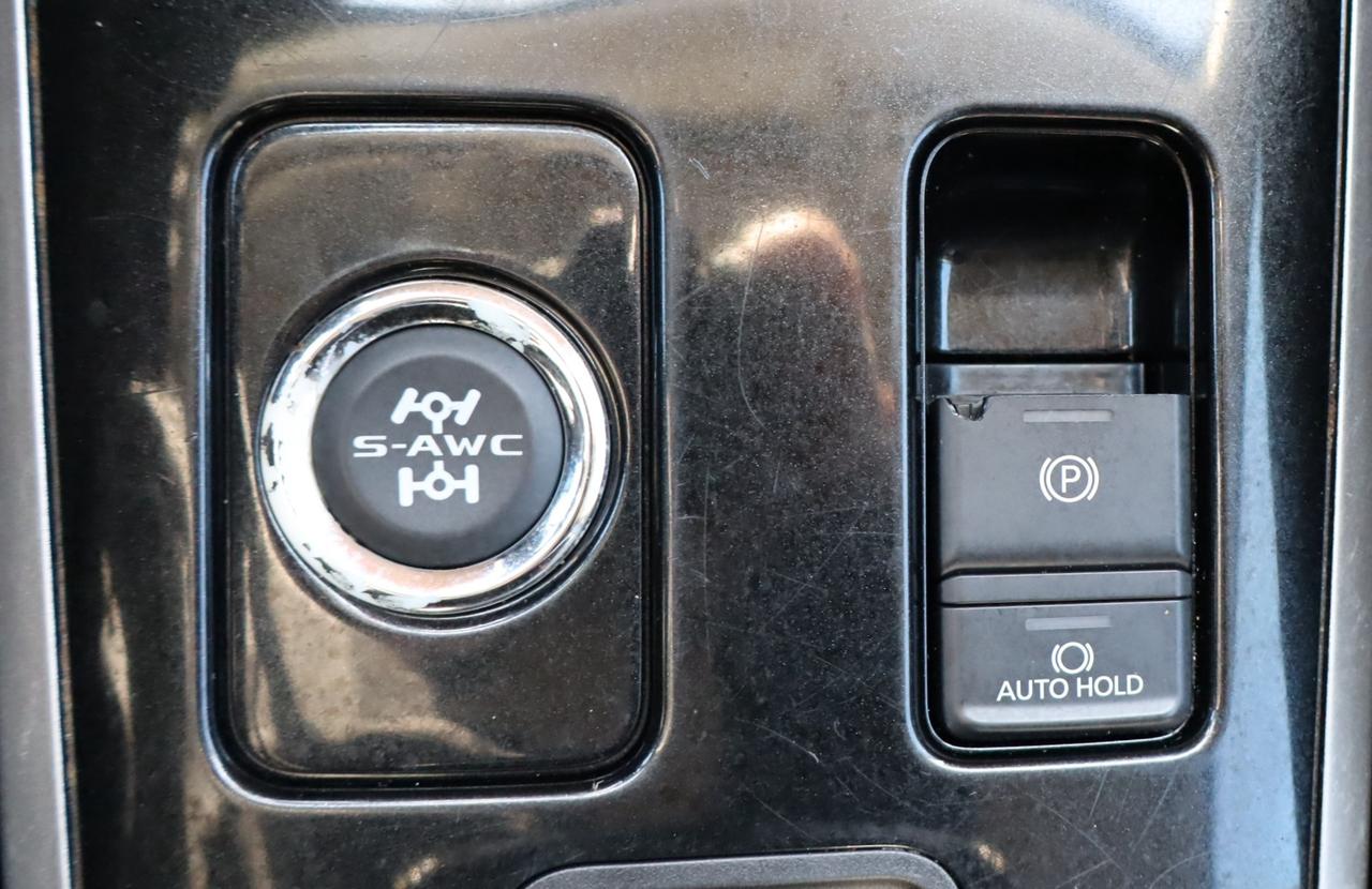 2020 Mitsubishi Outlander ES 4dr S-AWC Photo