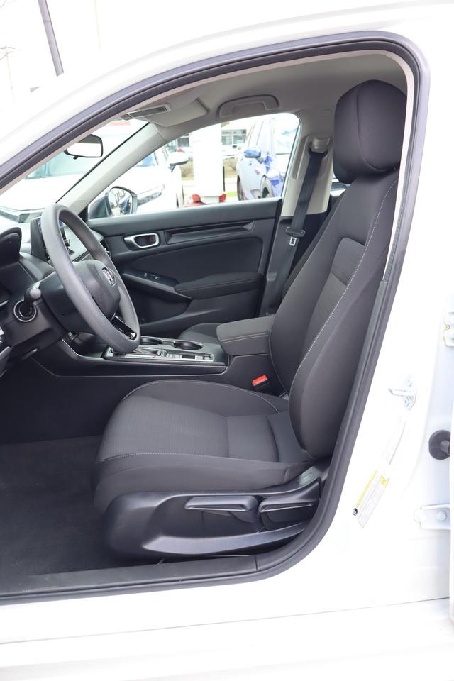 2023 Honda Civic LX-B 4dr Sedan Photo
