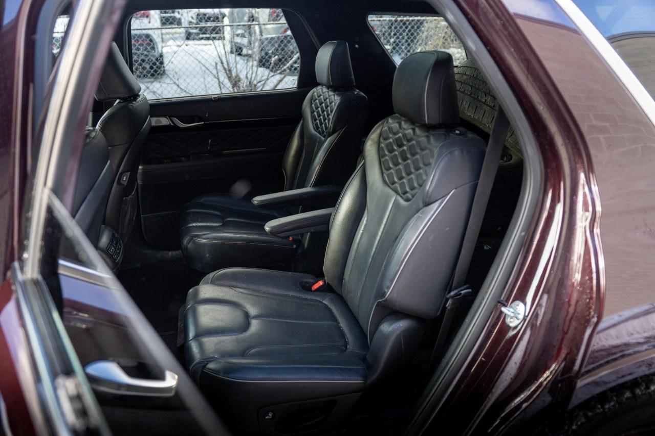2021 Hyundai PALISADE Ultimate Calligraphy 7-Passenger AWD Photo