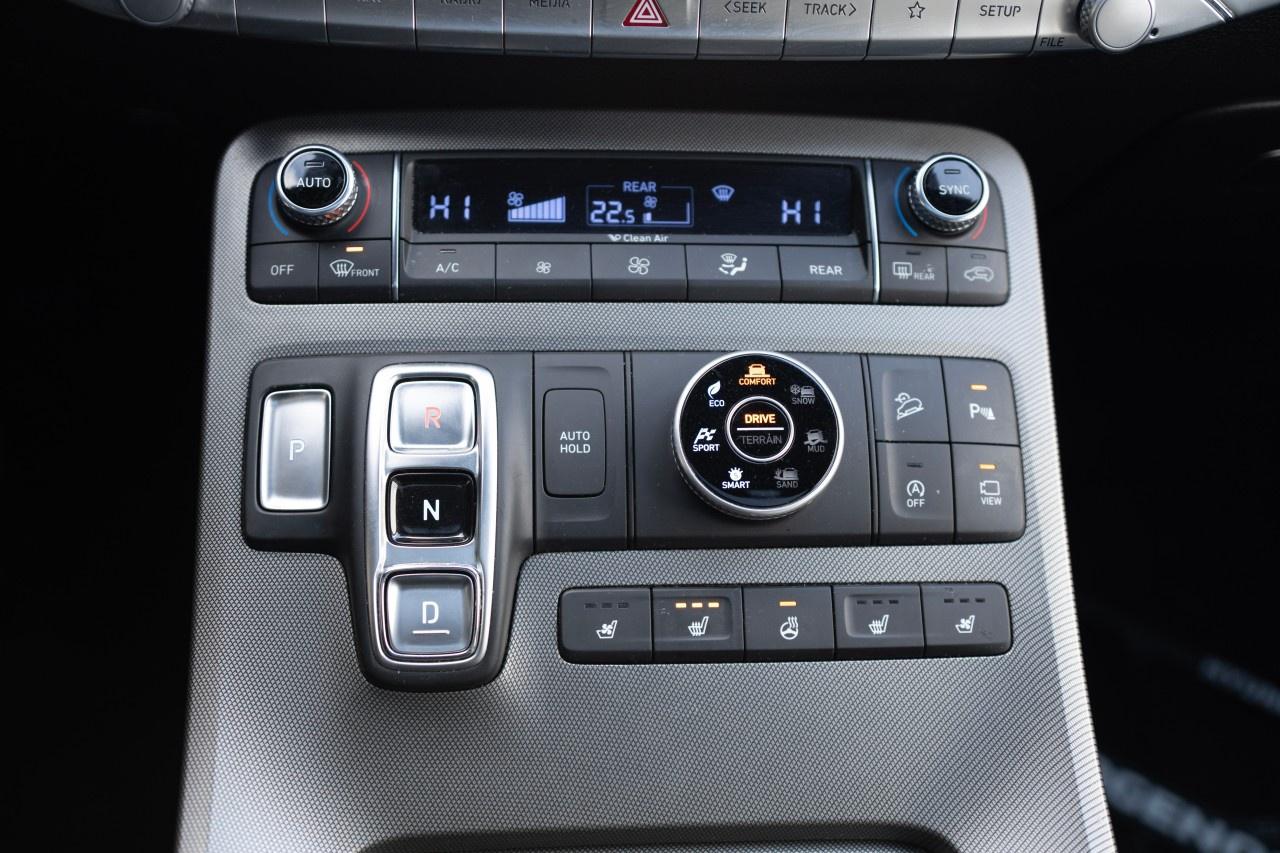 2021 Hyundai PALISADE Ultimate Calligraphy 7-Passenger AWD Photo
