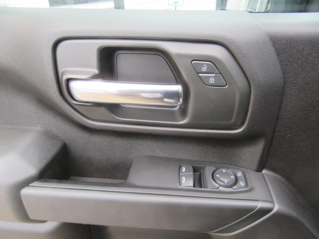 2024 GMC 3500 4X4 DIESEL 12FT FLAT DECK Photo