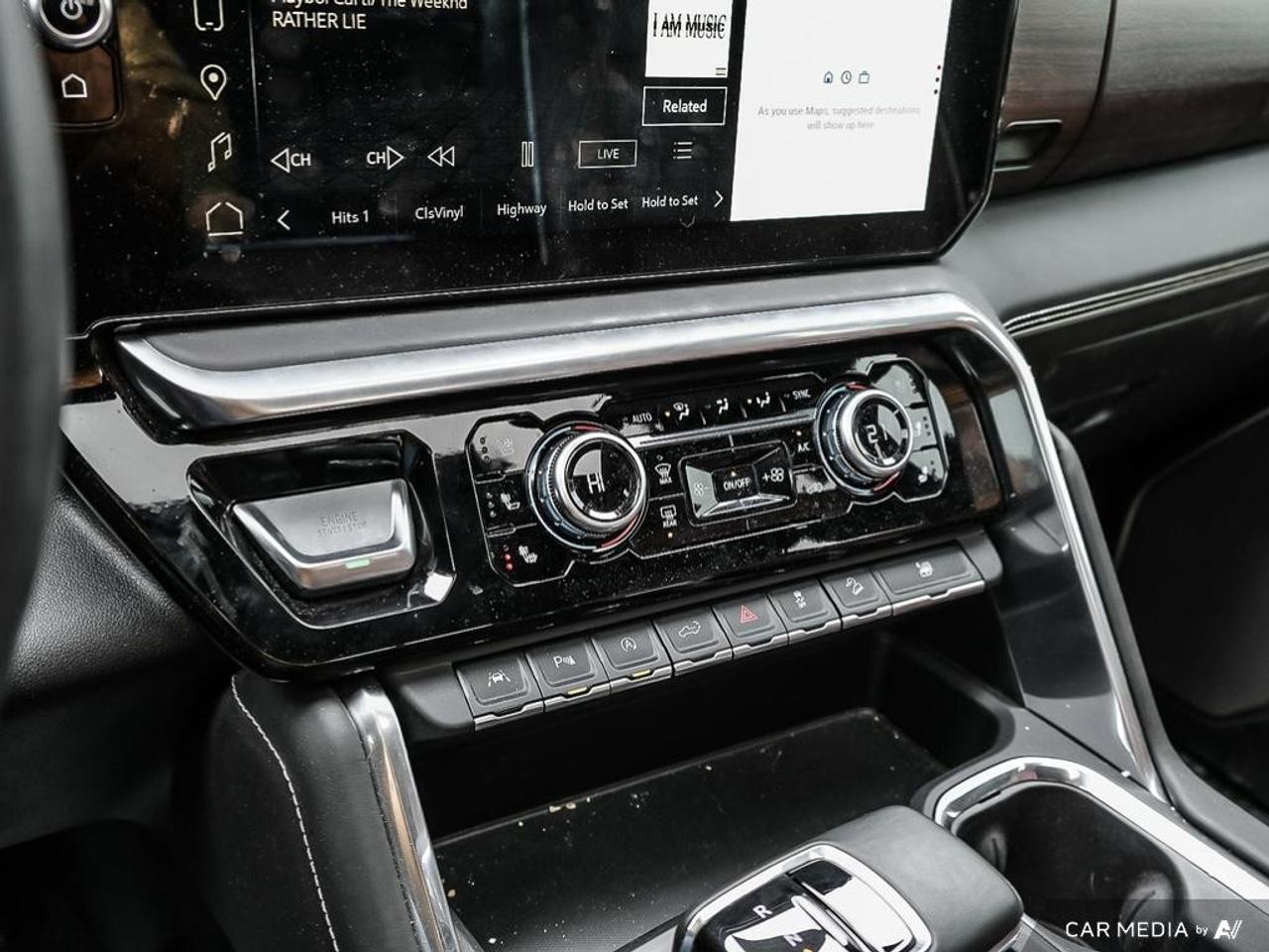 2023 GMC Sierra 1500 Crew Cab Short Box 4-Wheel Drive Denali Ultimate Photo