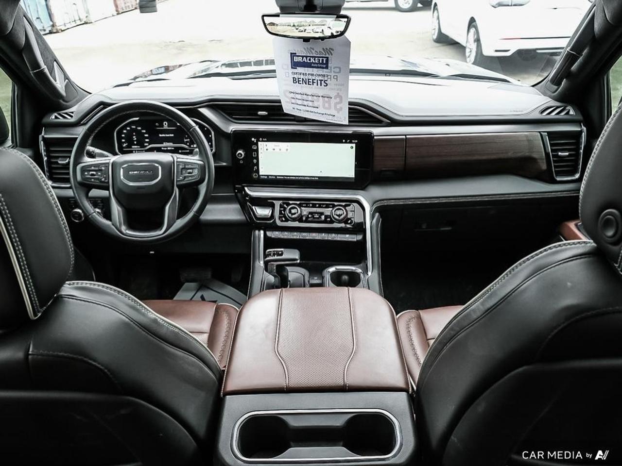 2023 GMC Sierra 1500 Crew Cab Short Box 4-Wheel Drive Denali Ultimate Photo