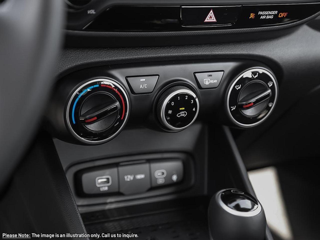 2026 Hyundai Venue Preferred w/Two-Tone 4dr Front-Wheel Drive Photo