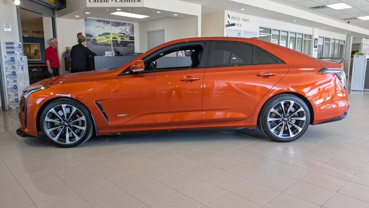 2023 Cadillac CT4-V 4dr Sdn Blackwing Photo1