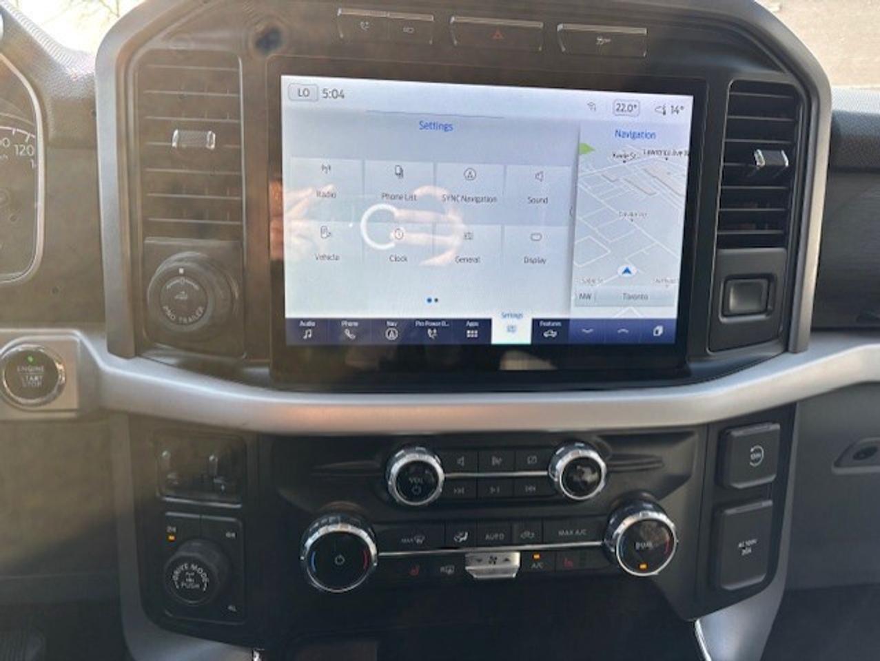 2022 Ford F-150 XLT XTR 4WD **POWER BOOST HYBRID-NAVI-CAMERA** Photo