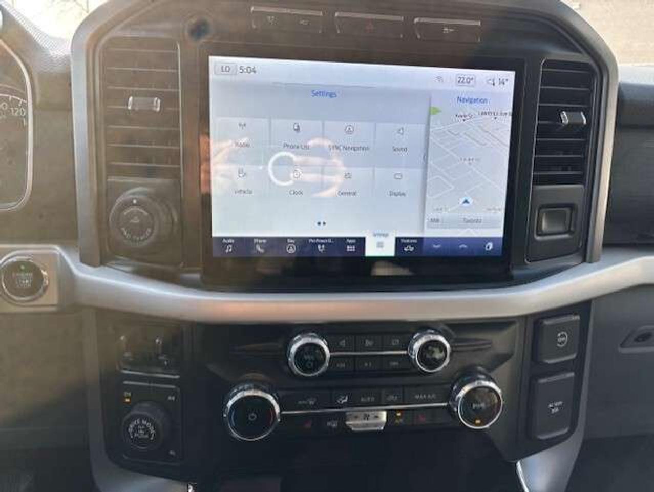 2022 Ford F-150 XLT XTR 4WD **POWER BOOST HYBRID-NAVI-CAMERA** Photo
