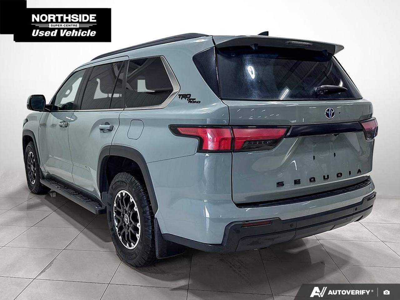 2024 Toyota Sequoia TRD Off Road 4dr 4x4 Photo4
