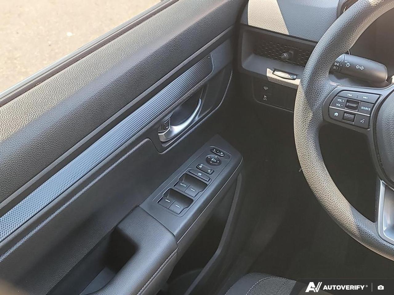 2025 Honda CR-V LX HEATED SEATS   LANE ASSIST   REMOTE START   SMA Photo