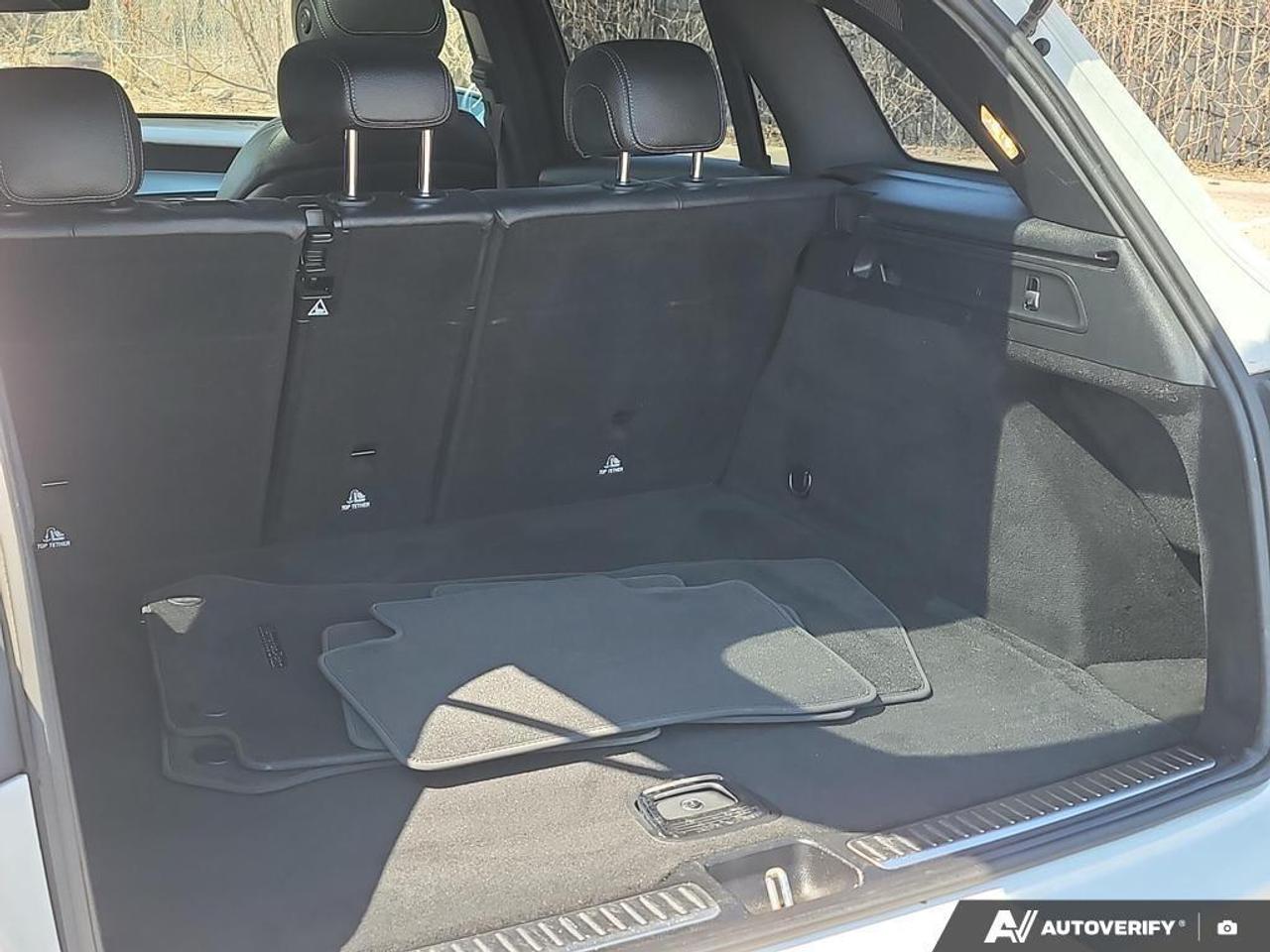 2021 Mercedes-Benz GLC300 LEATHER   LANE ASSIST   SMART DEVICE INTEGRATION Photo