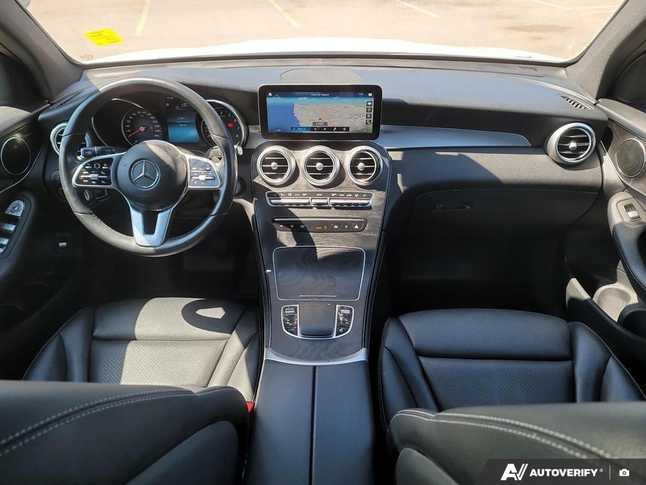 2021 Mercedes-Benz GLC300 LEATHER   LANE ASSIST   SMART DEVICE INTEGRATION Photo