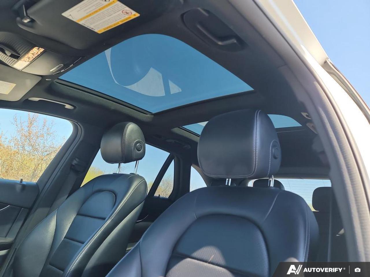 2021 Mercedes-Benz GLC300 LEATHER   LANE ASSIST   SMART DEVICE INTEGRATION Photo