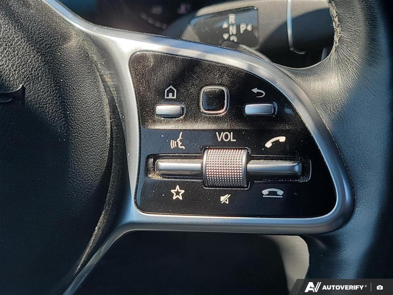 2021 Mercedes-Benz GLC300 LEATHER   LANE ASSIST   SMART DEVICE INTEGRATION Photo