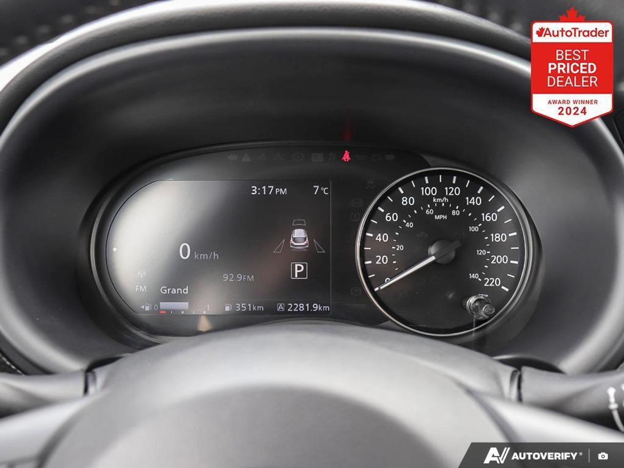 2025 Nissan Kicks Play SV 4dr Front-Wheel Drive Photo