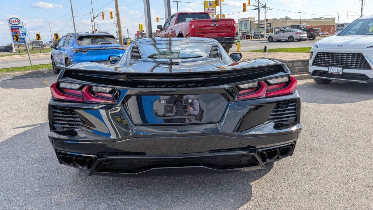 2023 Chevrolet Corvette Stingray Coupe 1LT Photo2