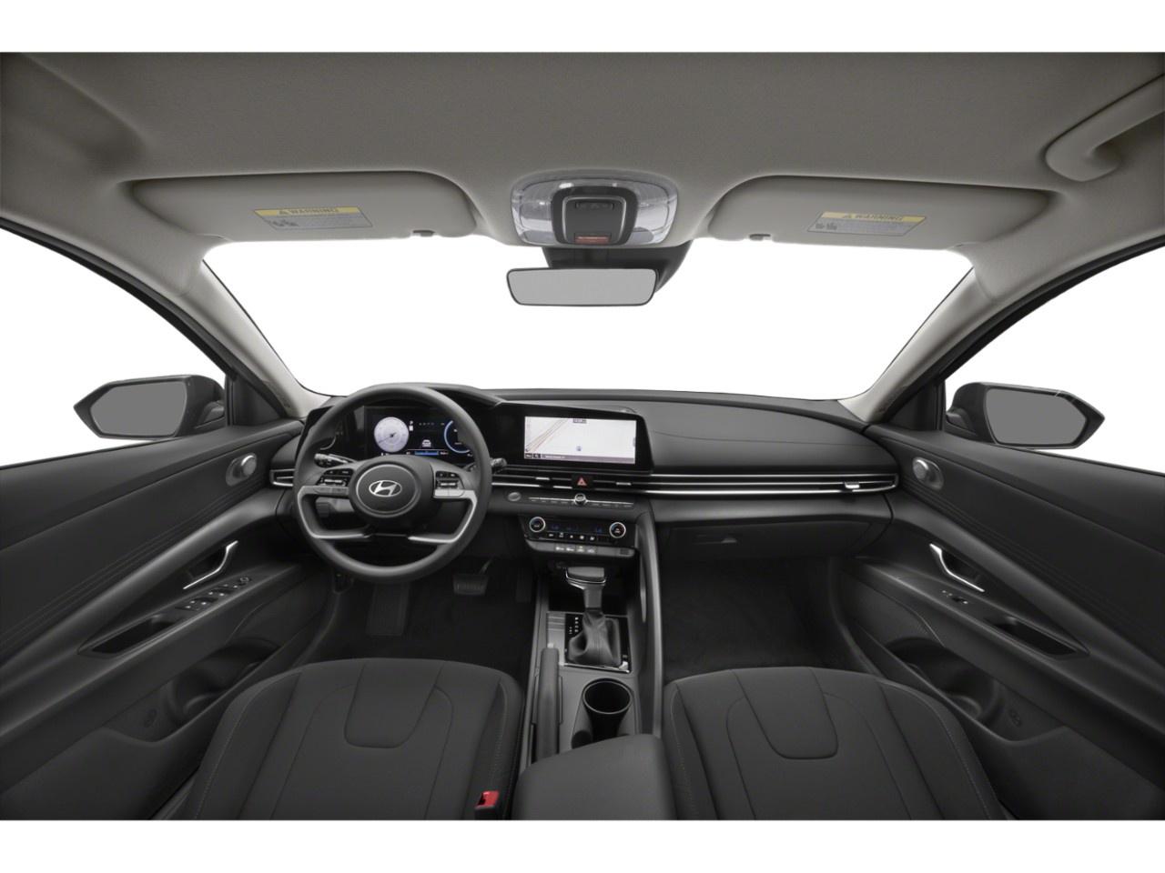 2026 Hyundai Elantra Preferred IVT Photo4