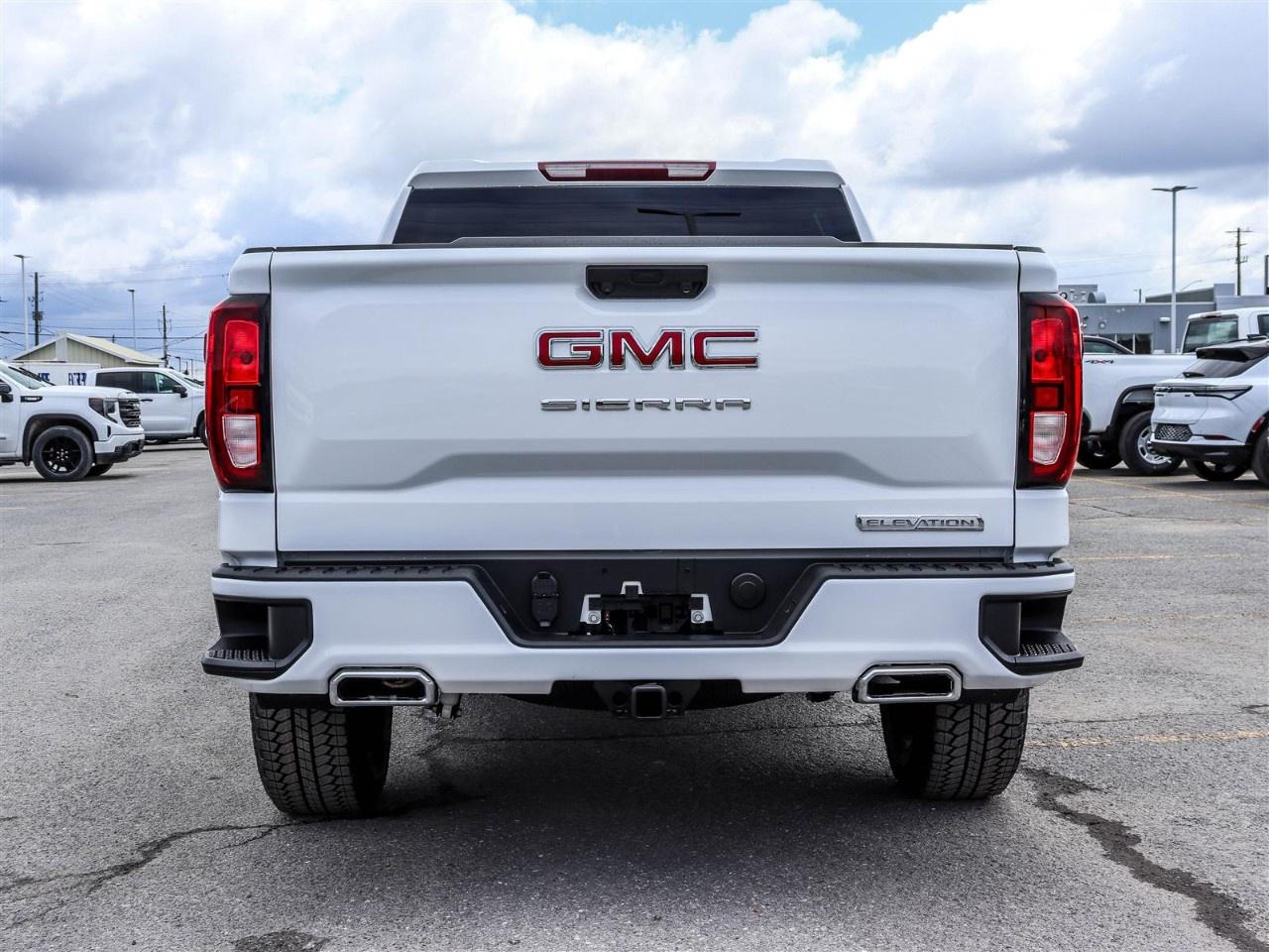 2026 GMC Sierra 1500  Photo3
