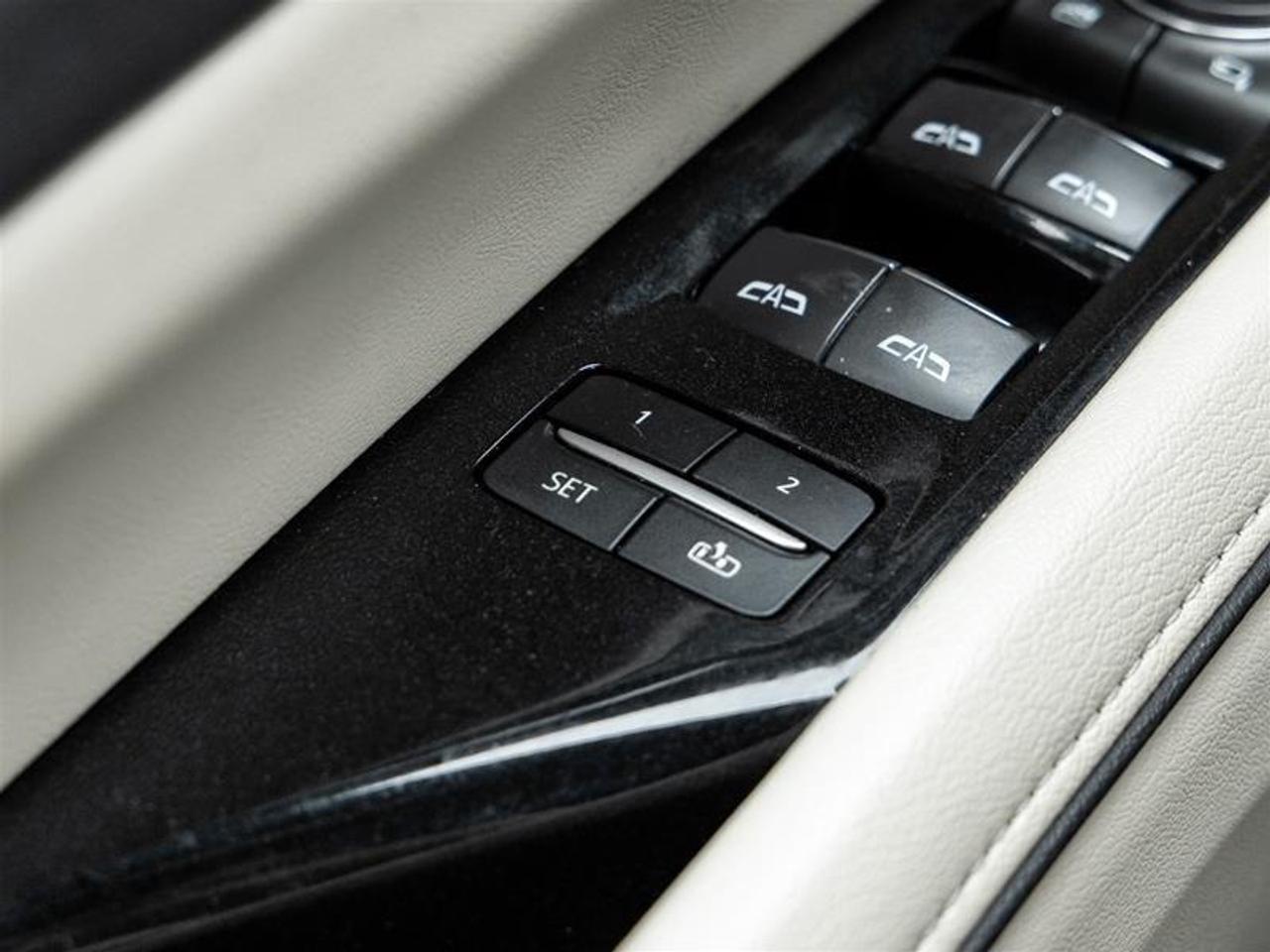 2022 Cadillac Escalade ESV Premium Luxury 4X4 Photo