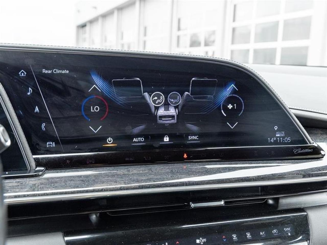 2022 Cadillac Escalade ESV Premium Luxury 4X4 Photo