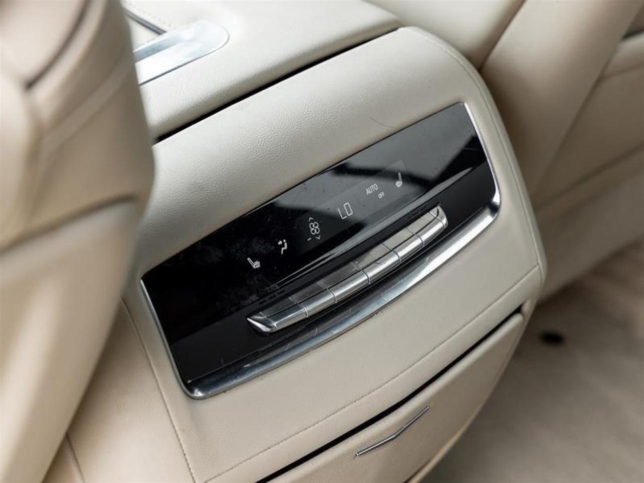 2022 Cadillac Escalade ESV Premium Luxury 4X4 Photo