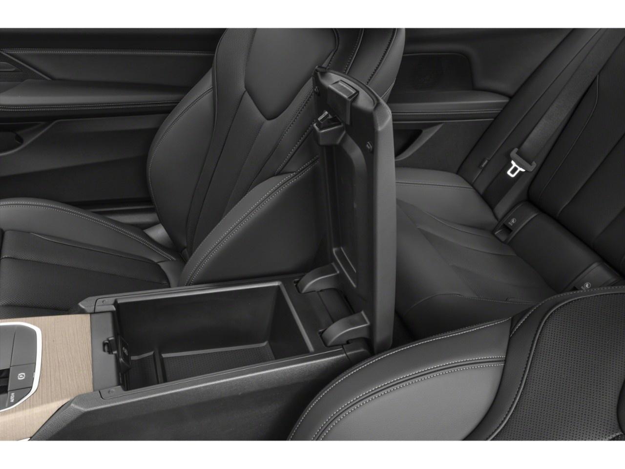 2027 BMW 4 Series 430i xDrive Coupe Photo