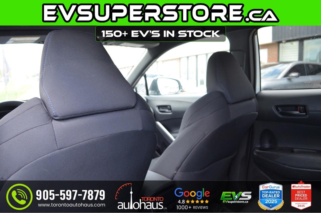 2024 Toyota Corolla Cross SE I AWD I HYBRID Photo
