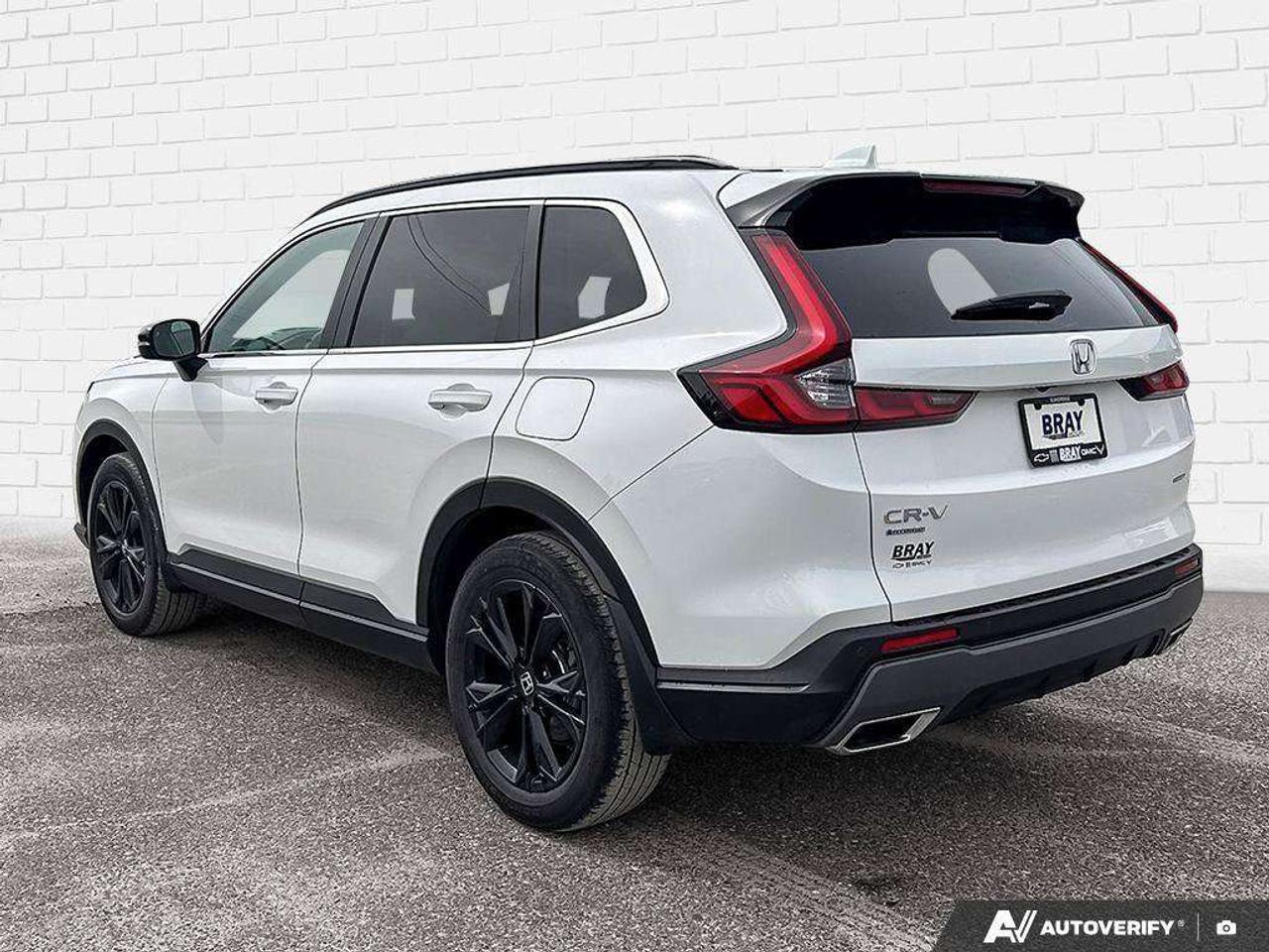 2023 Honda CR-V HYBRID. SUNROOF. ALL WEATHER MATS. CERTIFIED. Photo