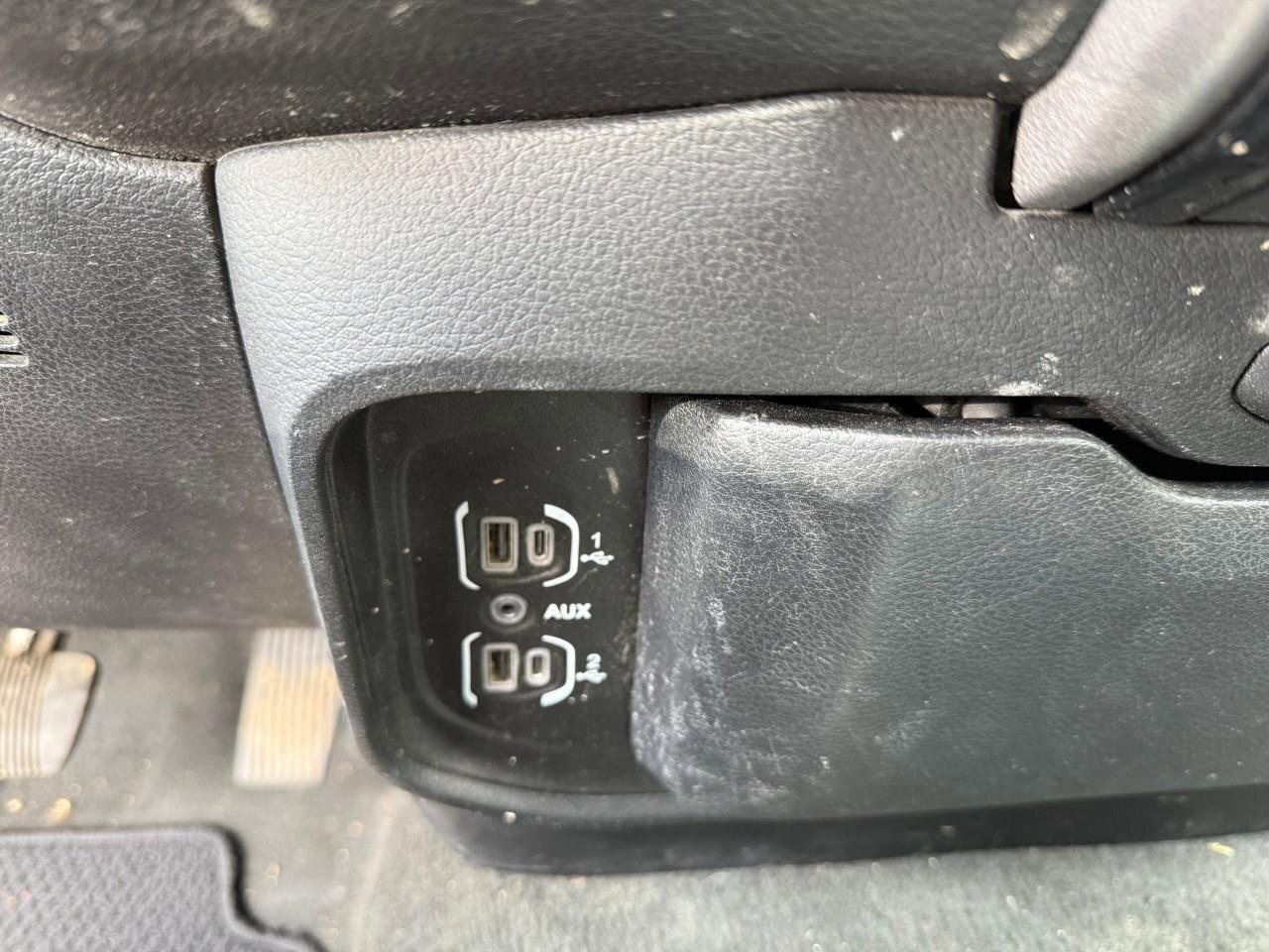 2023 RAM 1500  Photo