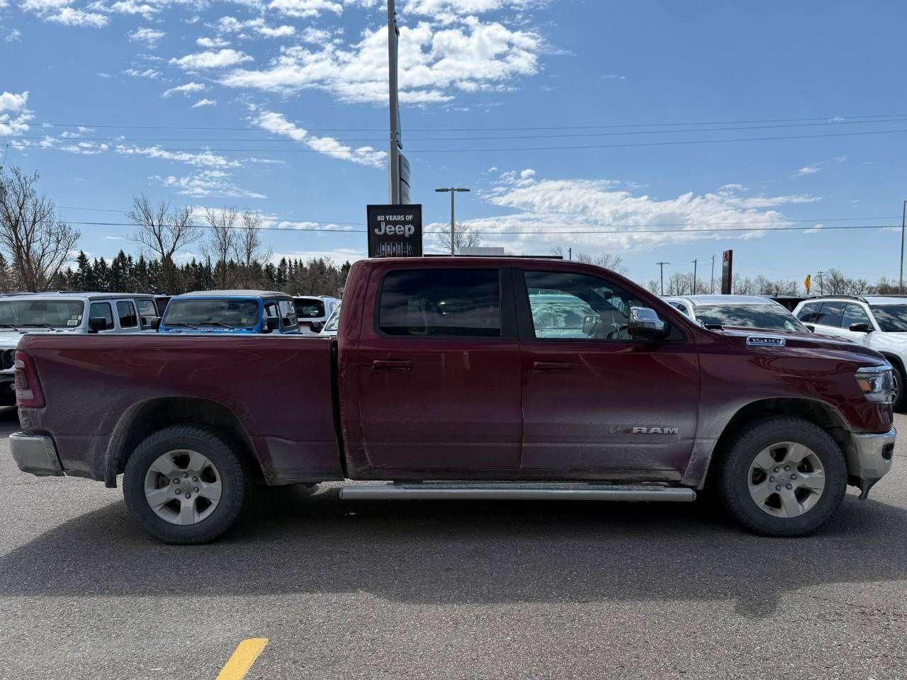 2023 RAM 1500 Laramie, HEMI, 4X4, Heated & Cooled Seats, Loaded, Certified Pre-Owned,V8! Photo3