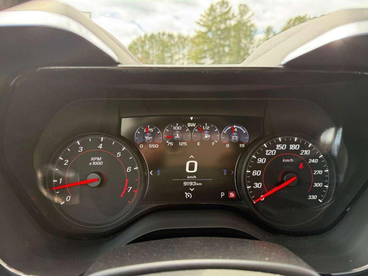 2019 Chevrolet Camaro K & N PREFORMANCE AIR INTAKE. PERFORMANCE EXHAUST. CONVERTIBLE. CERTIFIED. Photo