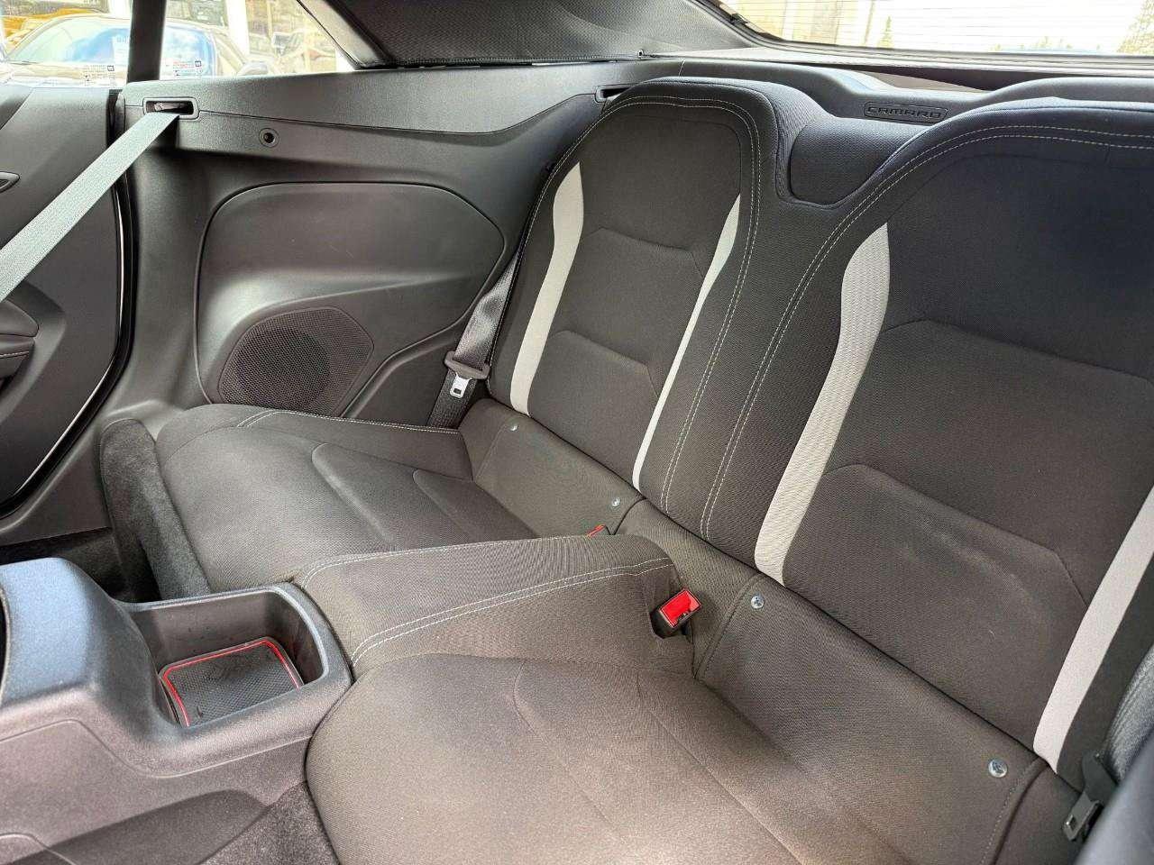 2019 Chevrolet Camaro K & N PREFORMANCE AIR INTAKE. PERFORMANCE EXHAUST. CONVERTIBLE. CERTIFIED. Photo