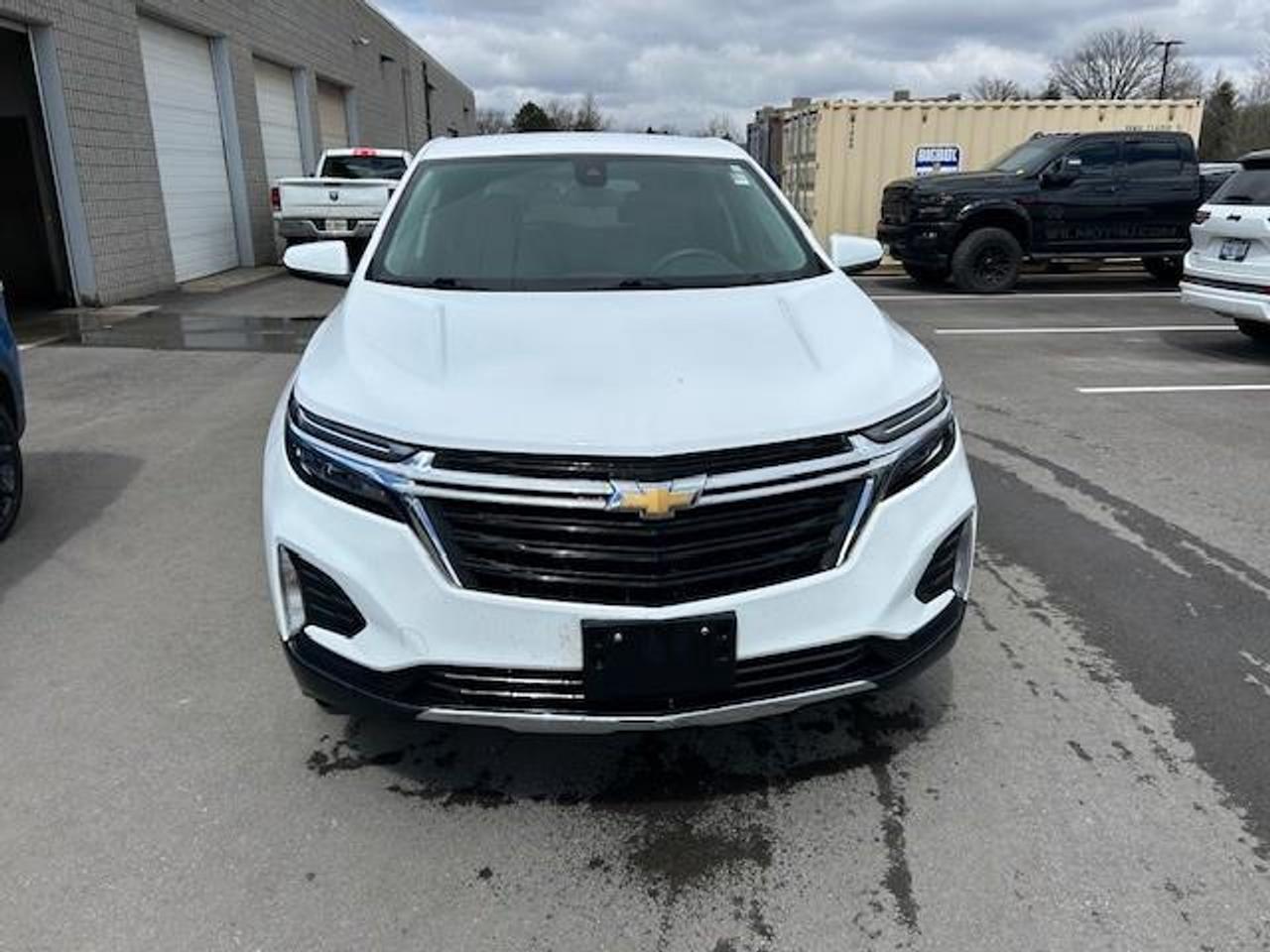 2022 Chevrolet Equinox LT w/1LT Front-Wheel Drive Photo