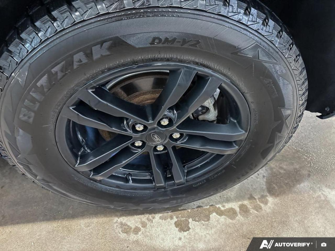 2022 Ford Explorer XLT 4DR 4X4 Photo