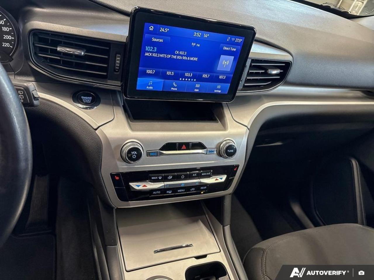 2022 Ford Explorer XLT 4DR 4X4 Photo