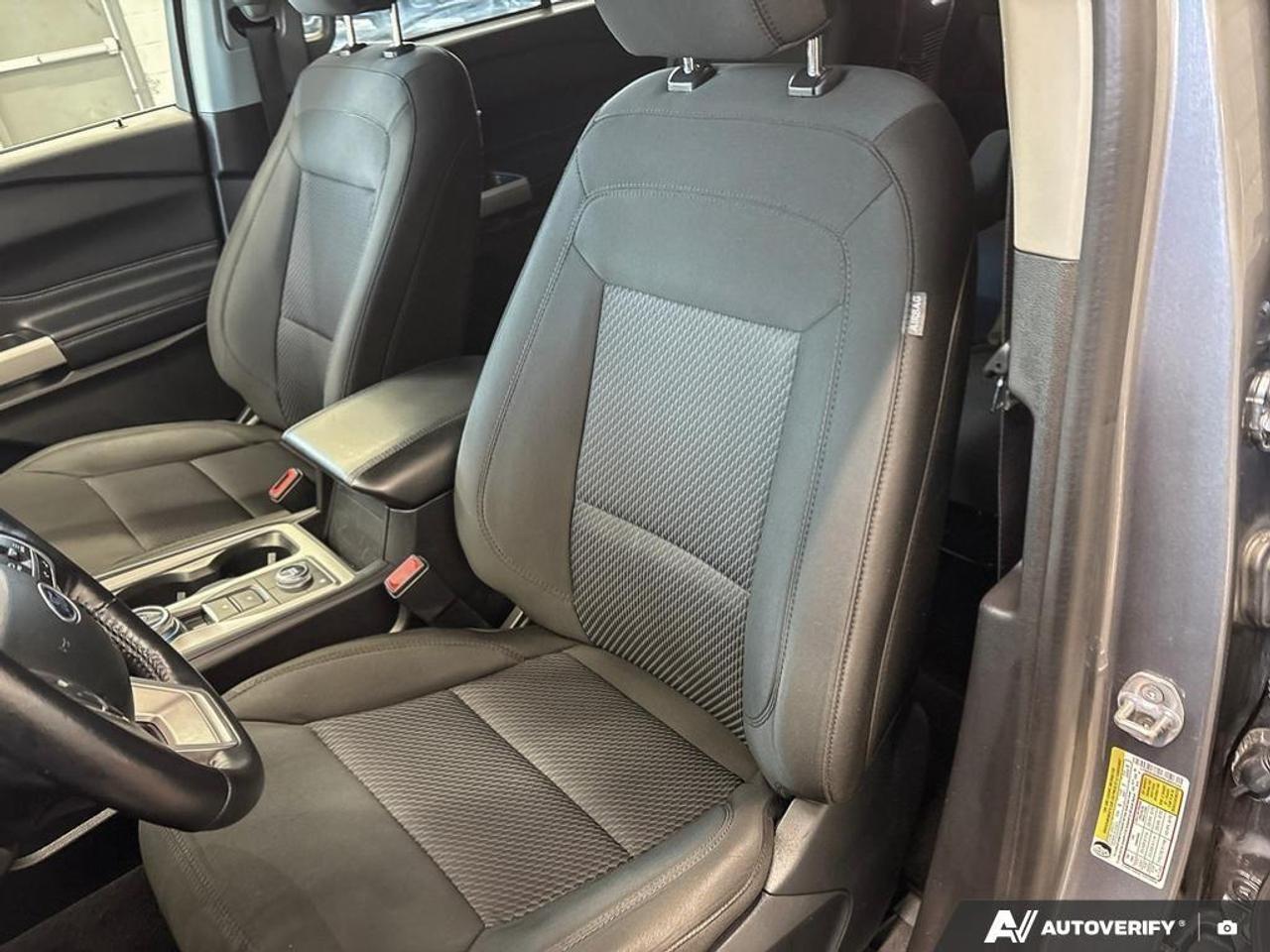 2022 Ford Explorer XLT 4DR 4X4 Photo