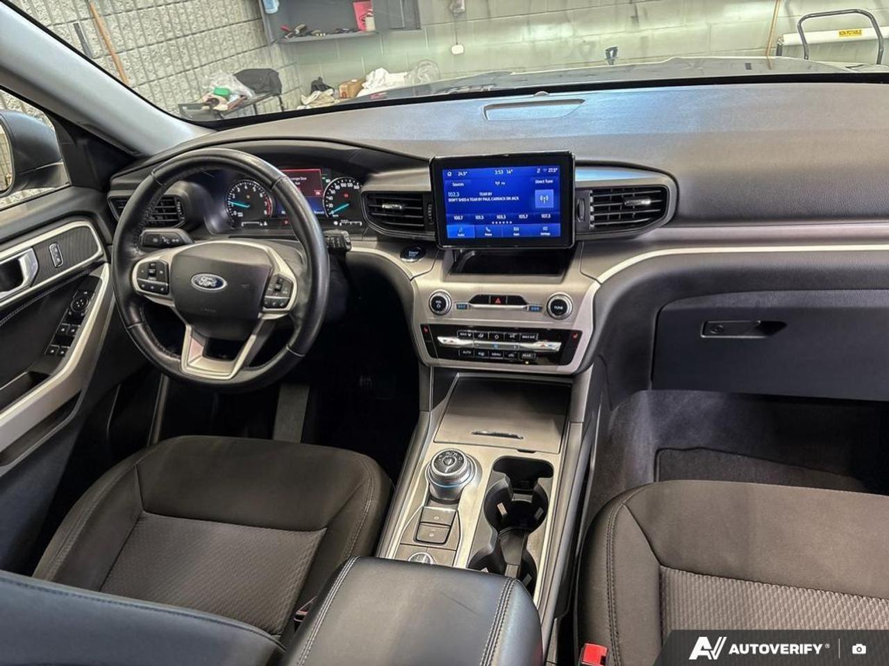 2022 Ford Explorer XLT 4DR 4X4 Photo