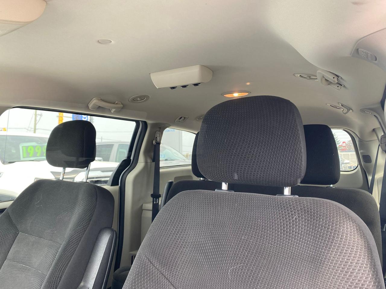 2018 Dodge Grand Caravan SE ~Heated Mirrors ~Alloys ~Stow 'N Go ~A/C Photo