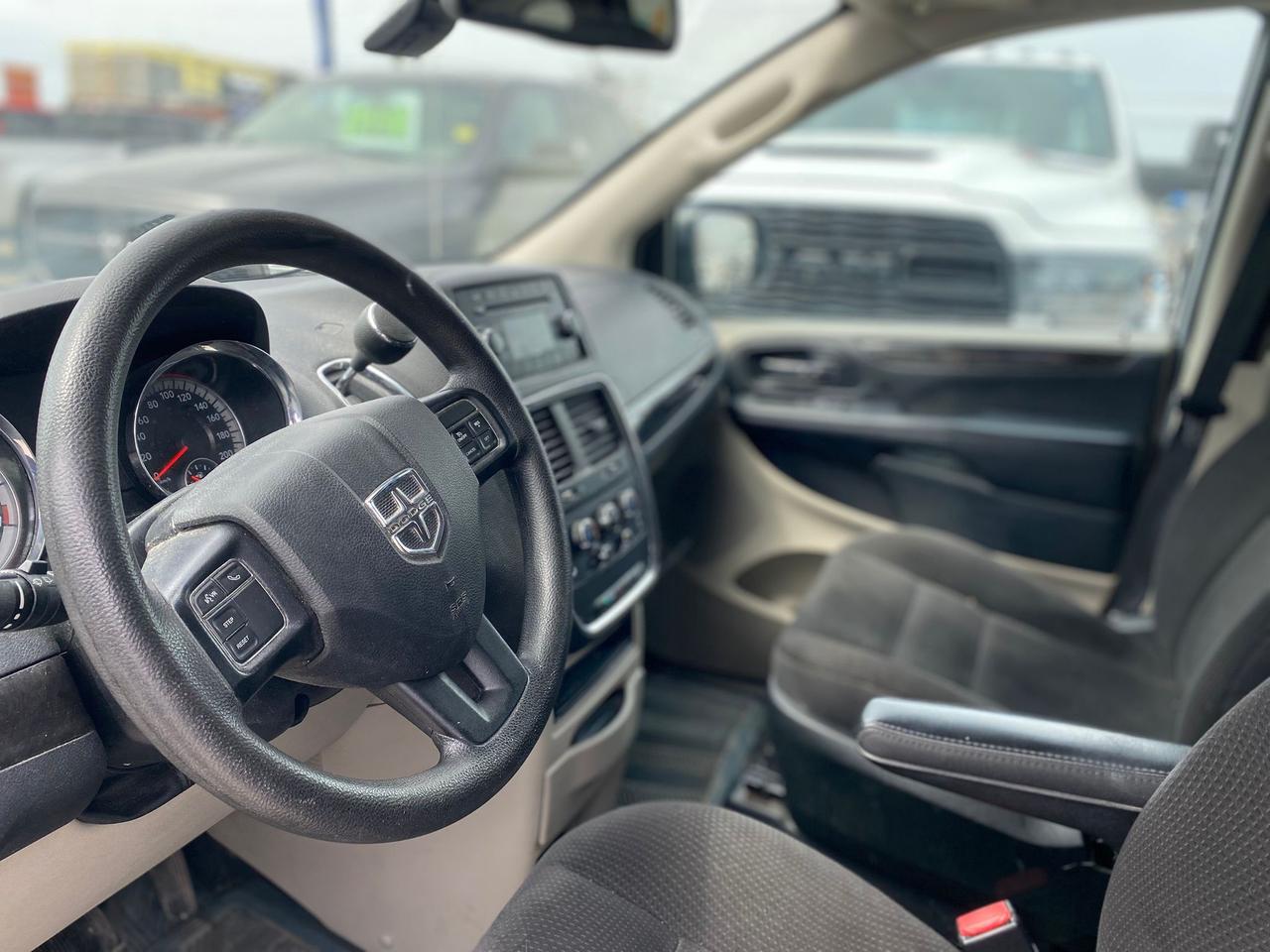 2018 Dodge Grand Caravan SE ~Heated Mirrors ~Alloys ~Stow 'N Go ~A/C Photo