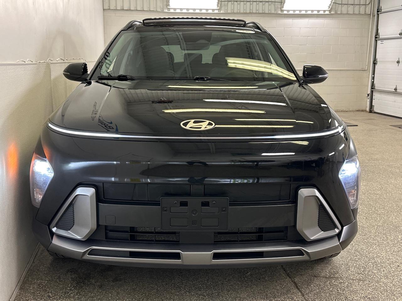 2025 Hyundai KONA 2.0L Preferred w/Trend Package 4dr All-Wheel Drive Photo