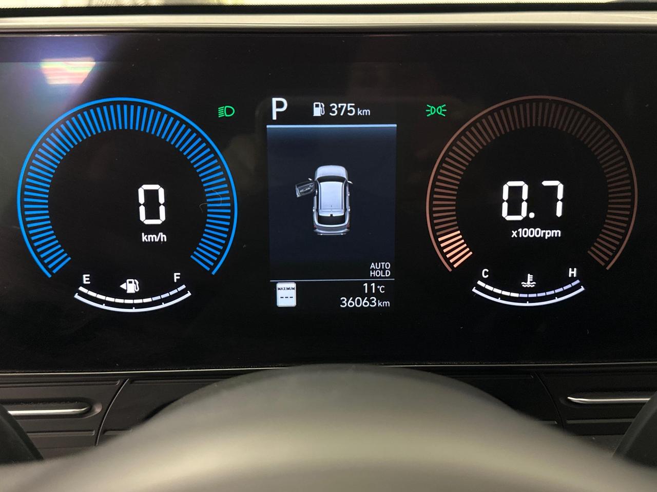 2025 Hyundai KONA 2.0L Preferred w/Trend Package 2.0l Preferred - TREND/AWD/LEATHER/ROOF! Photo