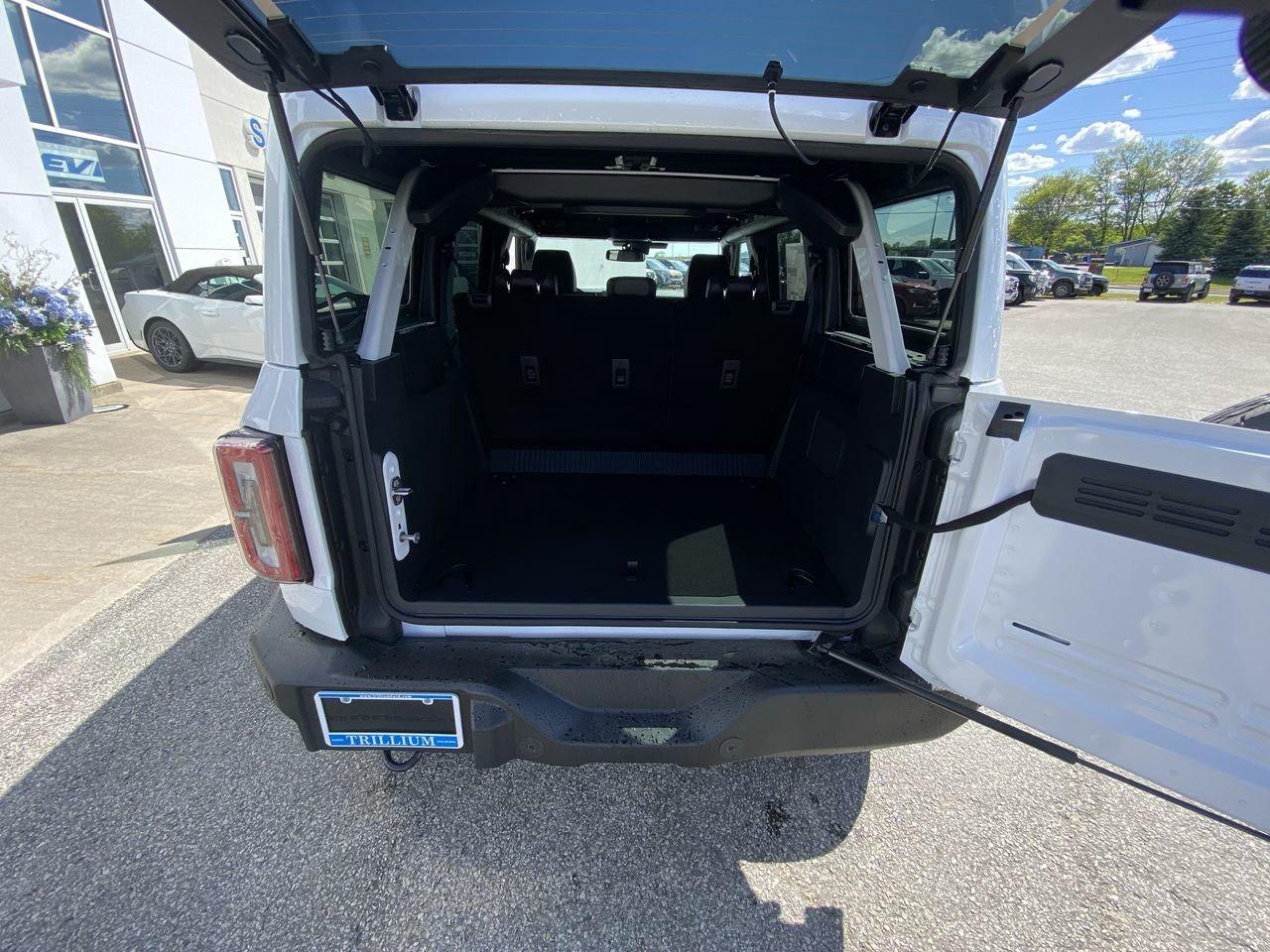 2026 Ford Bronco Outer Banks Photo