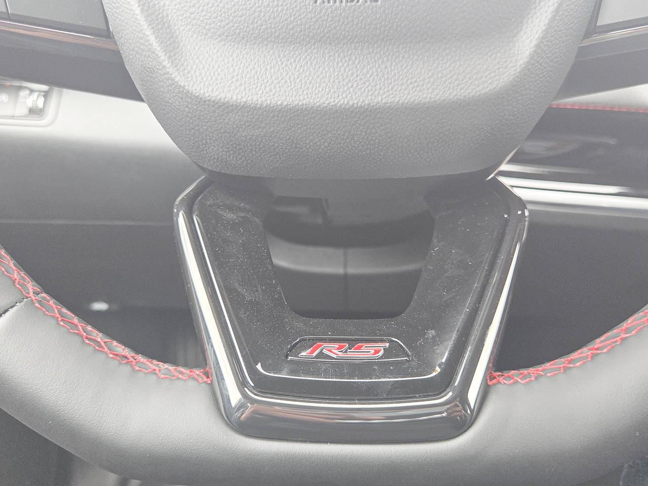 2026 Chevrolet Equinox AWD RS Photo