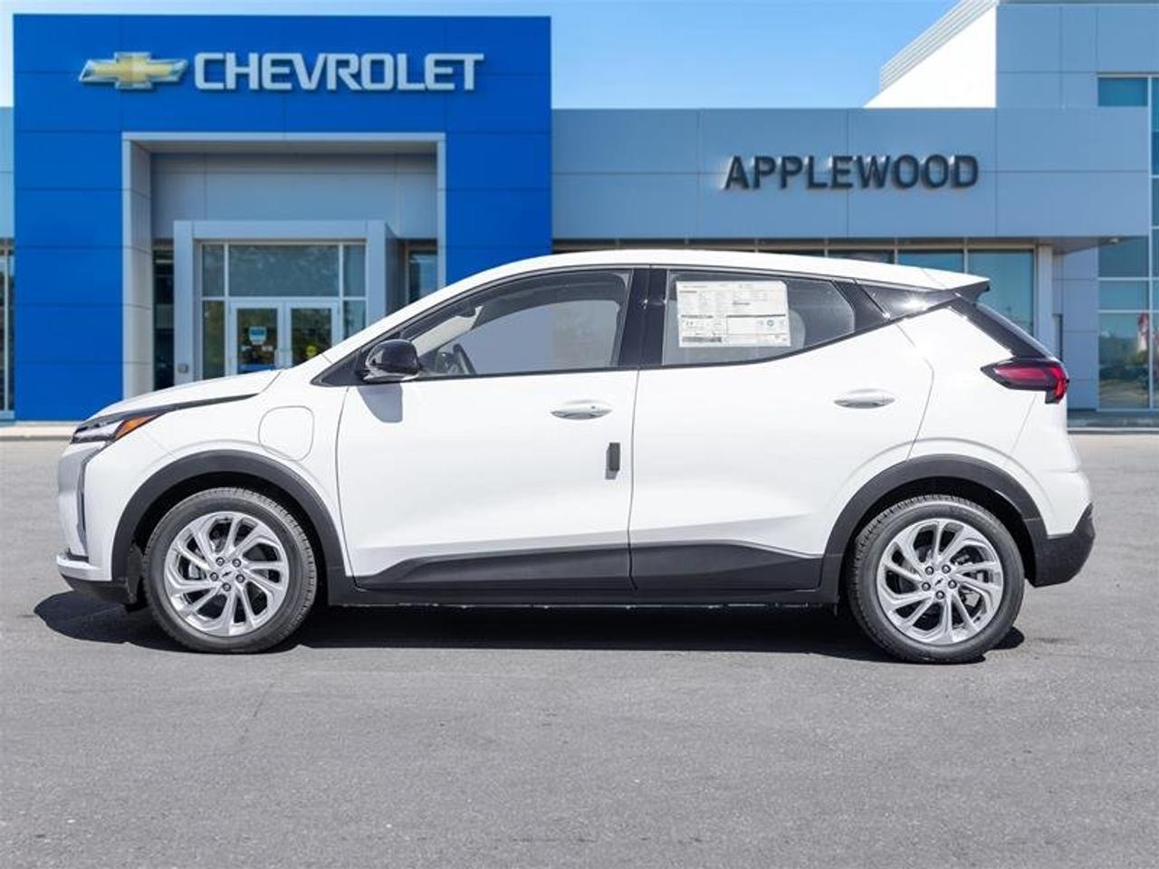 2027 Chevrolet Bolt LT Photo