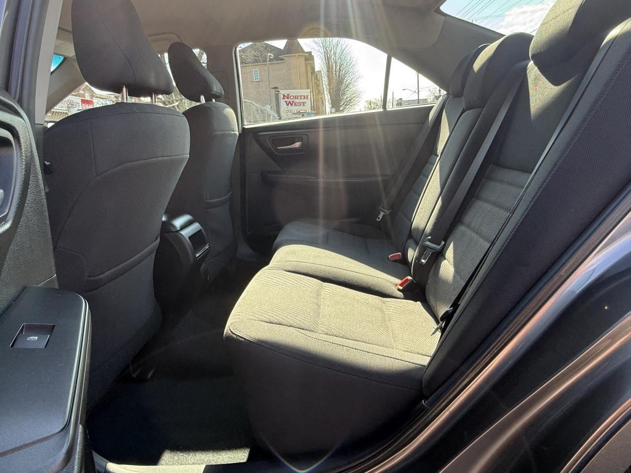 2015 Toyota Camry LE Photo