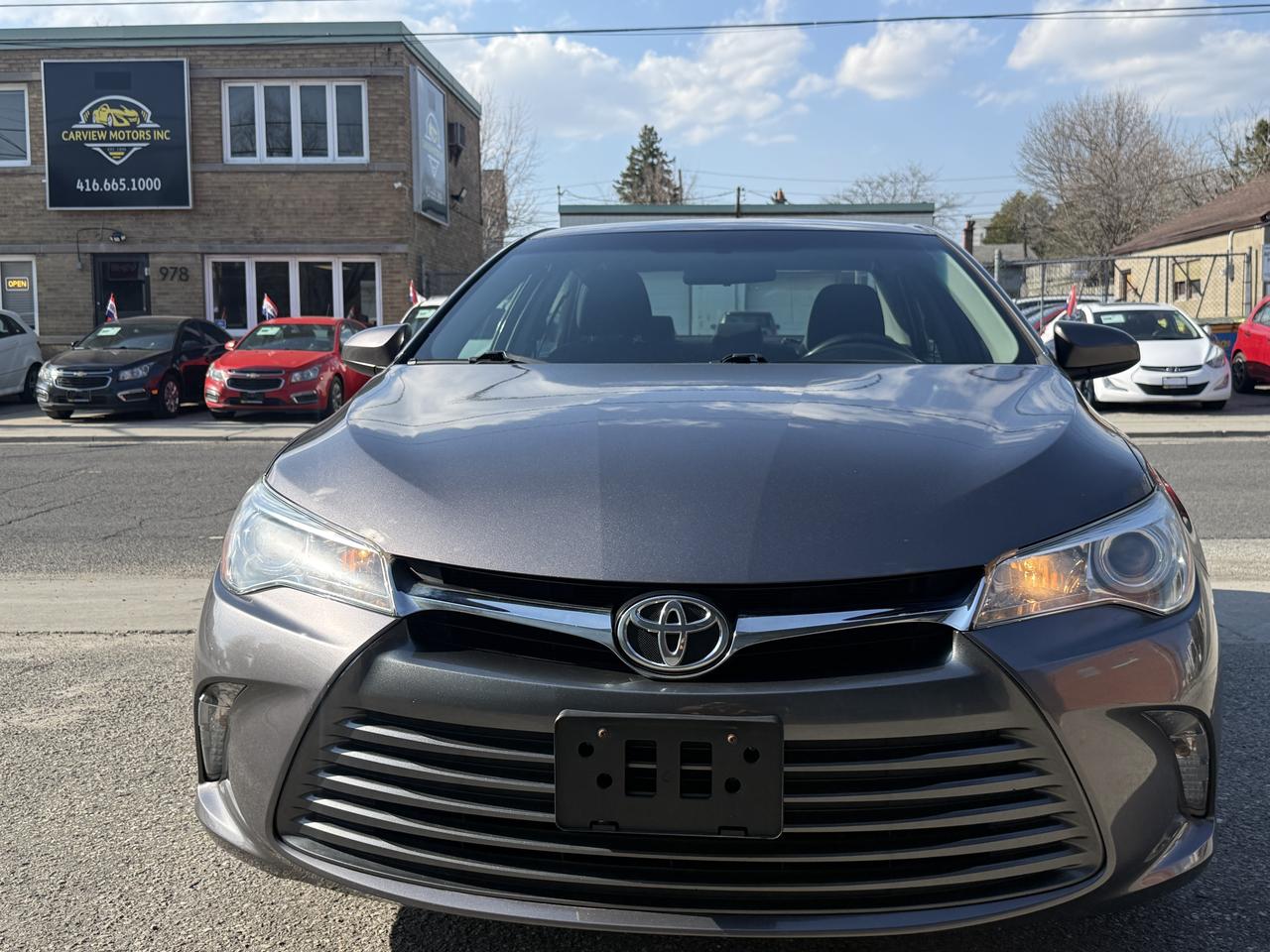2015 Toyota Camry LE Photo
