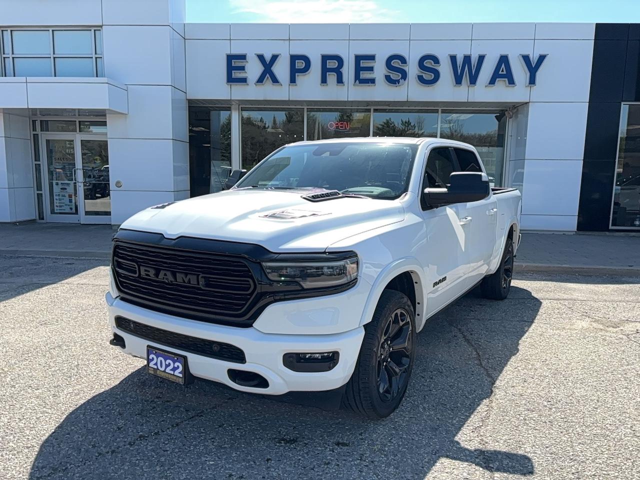 2022 RAM 1500 NIGHT EDITION! LOCAL TRADE! LIKE NEW!LEVEL 1 GROUP Photo0