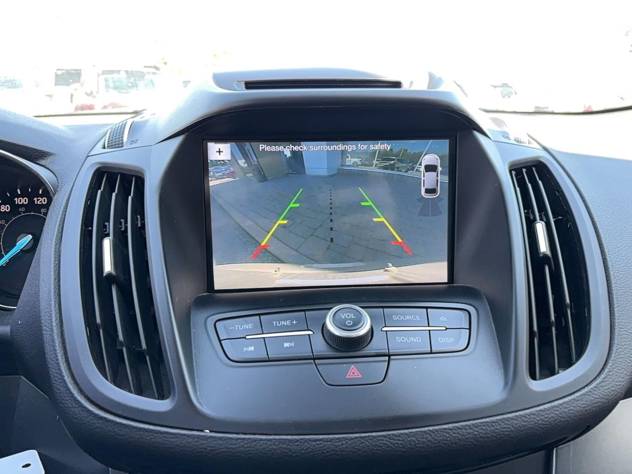 2018 Ford Escape SEL, POWER LIFTGATE, HEATED SEATS, LOCAL TRADE! Photo