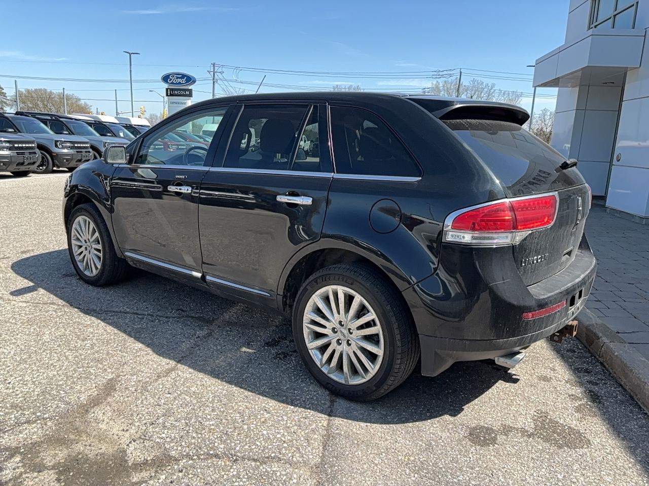 2013 Lincoln MKX AWD, LOCAL TRADE, LEATHER, NAV, 20" RIMS,AS TRADED Photo